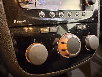 Opel Corsa HB 1.4 Cosmo Navi/Clima/NAP picture 26