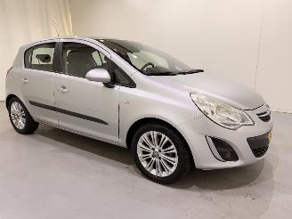 Opel Corsa HB 1.4 Cosmo Navi/Clima/NAP picture 21