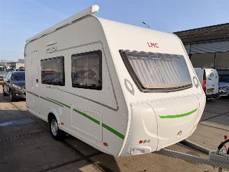 krockskadad bil caravan LMC  Munsterland 430D Sassino 2023/3