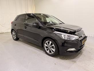 Hyundai I-20 1.2 Premium Passion Navi picture 27