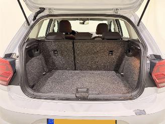 Volkswagen Polo VI HB 1.6 TDI Comfort Navi picture 33