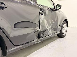 Volkswagen Polo HB 1.2 TSI Comfortline Airco picture 8