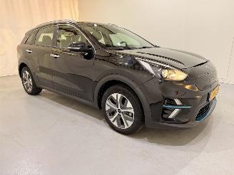 Kia e-Niro 64kWh DynamicLine Aut picture 18