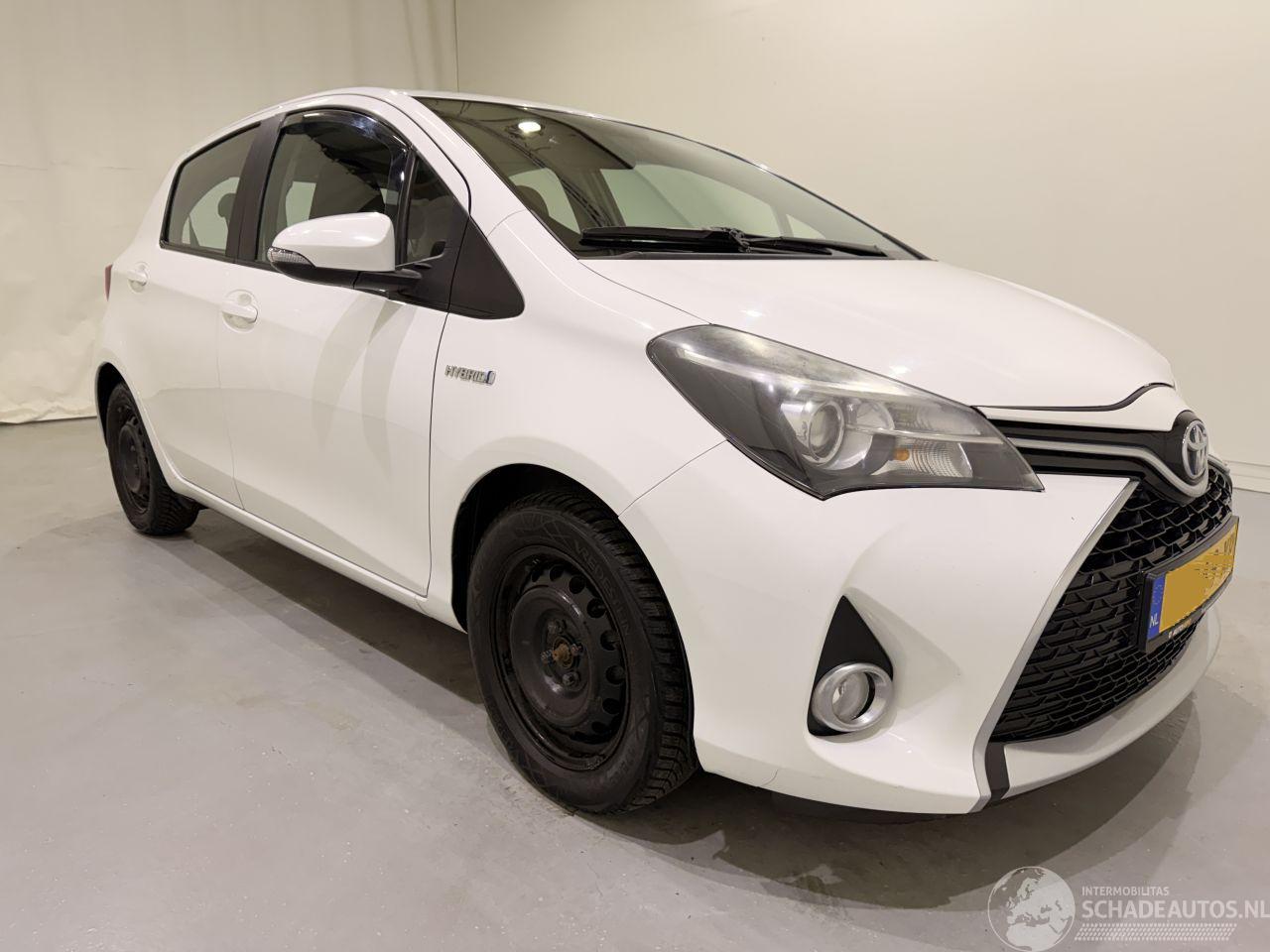 Toyota Yaris 1.5 VVT-i Hybrid Dynamic Aut.