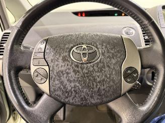 Toyota Prius HB 1.5 VVT-i HEV Aut. picture 44