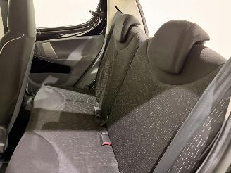 Peugeot 107 HB 1.0-12V XS Airco picture 21