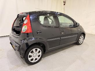 Peugeot 107 HB 1.0-12V XS Airco picture 17
