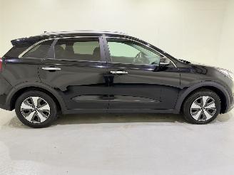 Kia Niro 1.6 GDI Hybrid BusinessLine picture 21