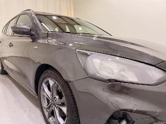 Ford Focus Wagon 1.0 EcoBoost ST-Line Aut8 picture 12