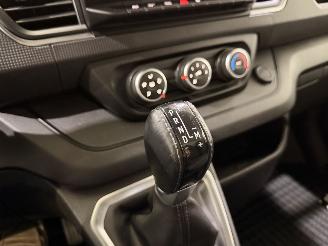 Renault Trafic 2.0 Blue dCi 150 Comfort Automatic picture 8