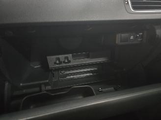 Volkswagen Polo 1.0 BlueMotion Edition 5drs 70Kw Bjr.2015 picture 35