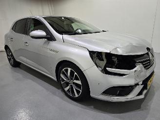krockskadad bil auto Renault Mégane 1.5 Dci GT Line Bose Leder Bjr.2016 2016/8