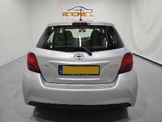 Toyota Yaris 1.0 VVT-i Aspiration 5.Drs Bjr.2015 picture 5