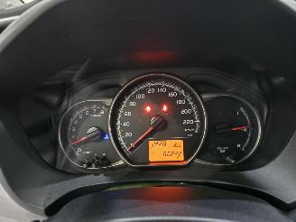 Toyota Yaris 1.0 VVT-i Aspiration 5.Drs Bjr.2015 picture 12