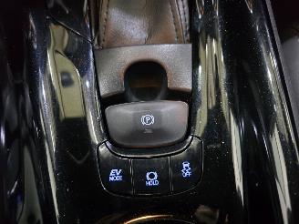 Toyota CH-R 1.8 Hybrid BI-Tone Plus Leder Cruise Bjr.2017 picture 22