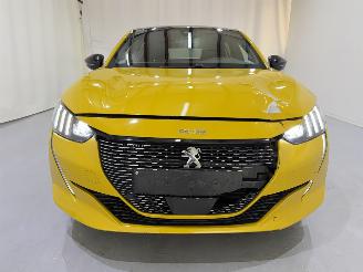 Peugeot 208 HB 1.2 Puretech 130 GT-Line Aut8 picture 10