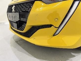 Peugeot 208 HB 1.2 Puretech 130 GT-Line Aut8 picture 40