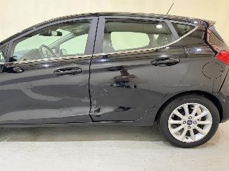 Ford Fiesta HB 1.0 EcoBoost Titanium picture 13