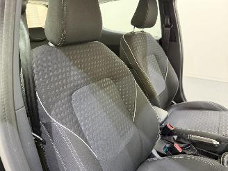 Ford Fiesta HB 1.0 EcoBoost Titanium picture 45