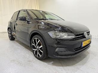 Schadeauto Volkswagen Polo HB VI 1.0 TSI Highline Pano 2019/8