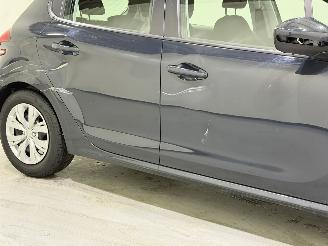 Peugeot 208 HB 1.2 PureTech Blue Lion picture 20