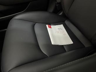 Tesla Model 3 Standard RWD Plus 239kW picture 37