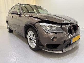 damaged passenger cars BMW X1 sDrive18 110kW Automaat Navi/Clima 2013/5