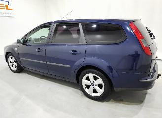 Ford Focus Wagon 1.6-16V Futura Automaat picture 20