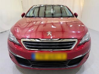 Peugeot 308 HB 1.2 PureTech Blue Lease Executive picture 2