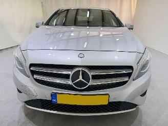 damaged passenger cars Mercedes A-klasse 180 CDI Style Prestige 2015/9
