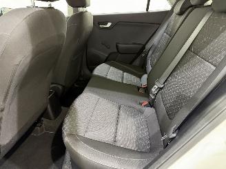 Kia Rio HB 1.0 T-GDI ComfortPlusLine Navigator picture 11