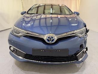 Toyota Auris HB 1.8 Hybrid Dynamic Aut. picture 2