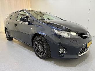 krockskadad bil auto Toyota Auris Touring Sports 1.8 Hybrid Lease pro Navi/Clima/Pano 2015/6