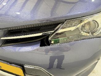 Toyota Auris HB 1.8 Hybrid Lease Pro Pano/Clima picture 13