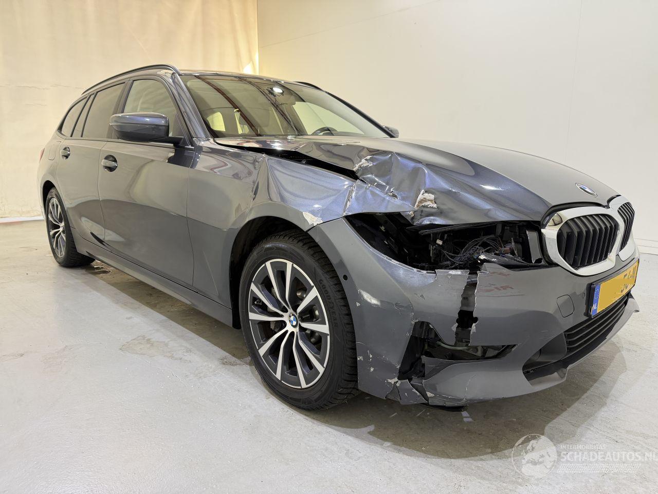 BMW 3-serie Touring 330e Advantage Aut