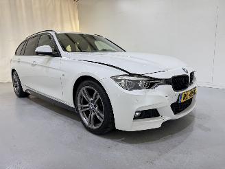 uszkodzony samochody osobowe BMW 3-serie Touring 320i Corp.Executive M Sport 2018/1