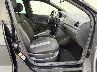 Volkswagen Polo HB 1.2 Comf. Black Edition picture 24