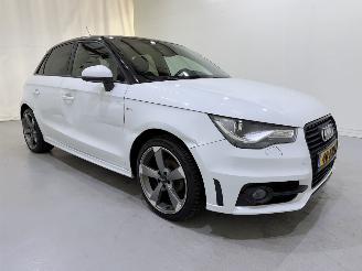Vaurioauto  passenger cars Audi A1 Sportback 1.2 TFSI Pro Line S 2013/1