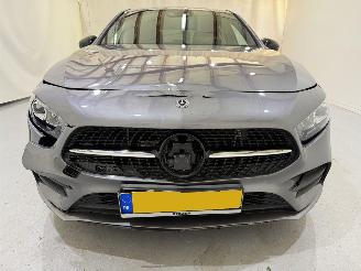 Mercedes A-klasse A 250 e PHEV AMG Line Night Edition picture 2