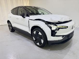  Volvo EX30 Single Extended Range Ultra 200kW 2024/8