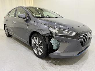 škoda osobní automobily Hyundai Ioniq 1.6 GDI HEV Aut. Navi/Clima 2019/8