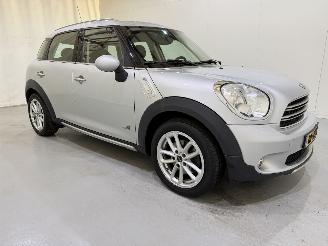 uszkodzony samochody osobowe Mini Countryman 1.6 Cooper All4 Chili Automaat 2016/2