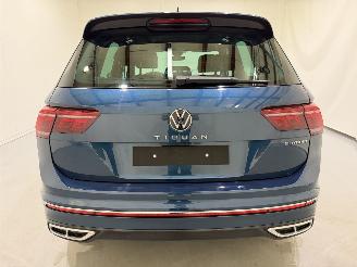 Volkswagen Tiguan 1.4 TSI eHybrid R-Line Business picture 5