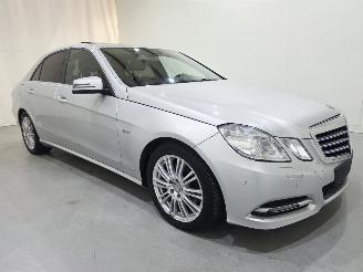 skadebil auto Mercedes E-klasse 250 CDI 4Matic Avangarde Bjr.2011 2011/11