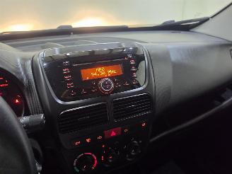 Opel Combo 1.6 CDTi L2H1 Edition 77Kw Bjr.2018 picture 15