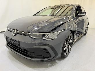 Volkswagen Golf VIII HB 1.5 TSI R-Line Pano picture 3
