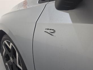 Volkswagen Golf VIII 1.5 eTSI R/Line Pano DSG MHEV 110kw picture 22