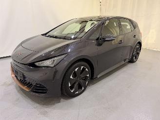 skadebil auto Cupra Born Adrenaline 82KWh Carplay/Android Auto | Camera | 19 inch 2023/9