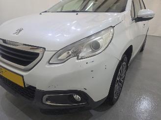 Peugeot 2008 1.2 PureTech Blue Lion AC Navi Panoramadak picture 9