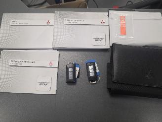 Mitsubishi Outlander 2.0 PHEV Business picture 18